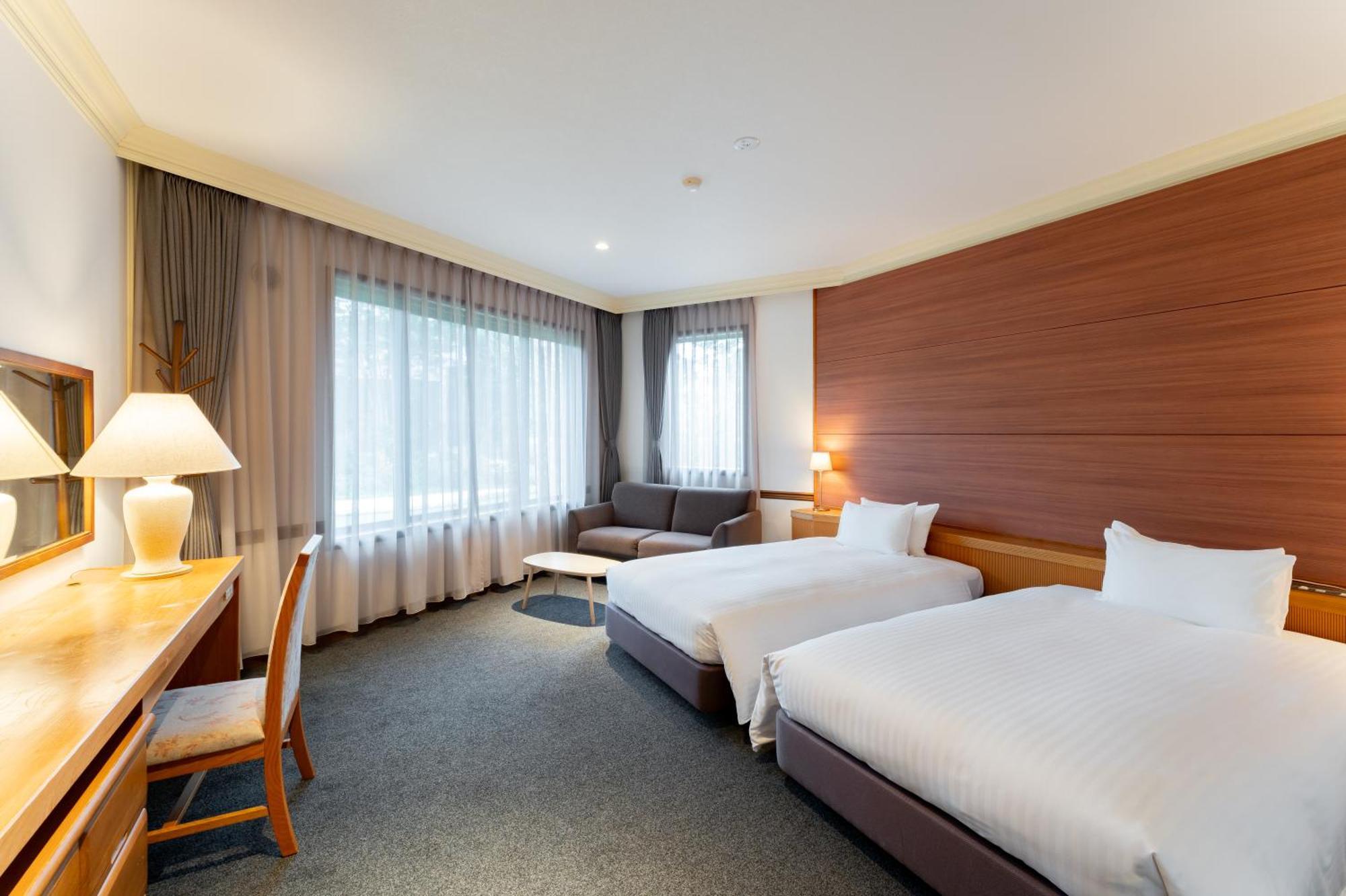 Hotel Sierra Resort Hakuba Bagian luar foto
